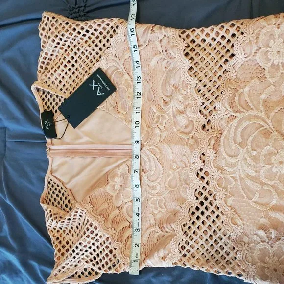 AX Paris Women’s blush v-neck mesh lace bodycon midi dress - Picture 7 of 9